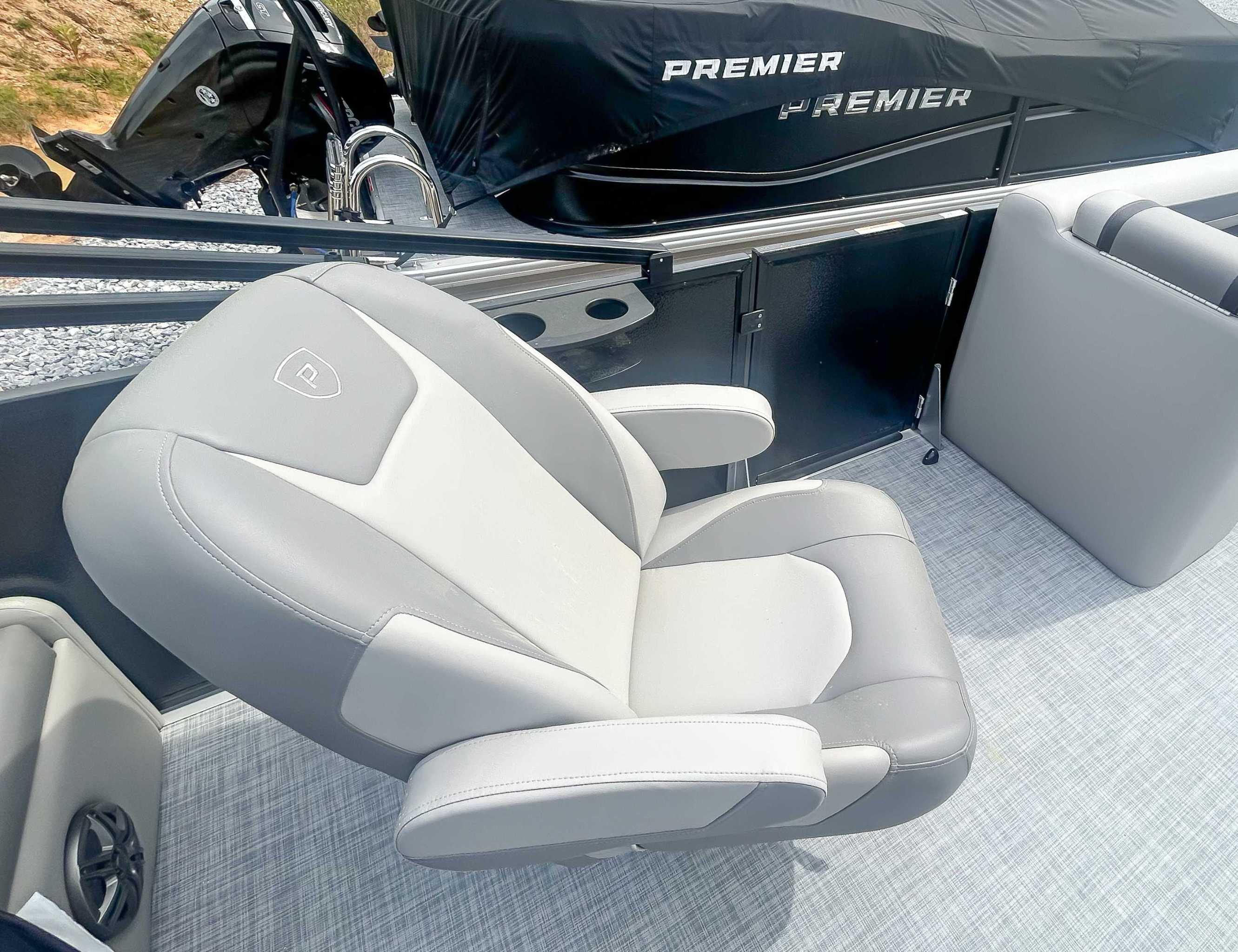 2025 Premier 200 Sunscape RL - 14