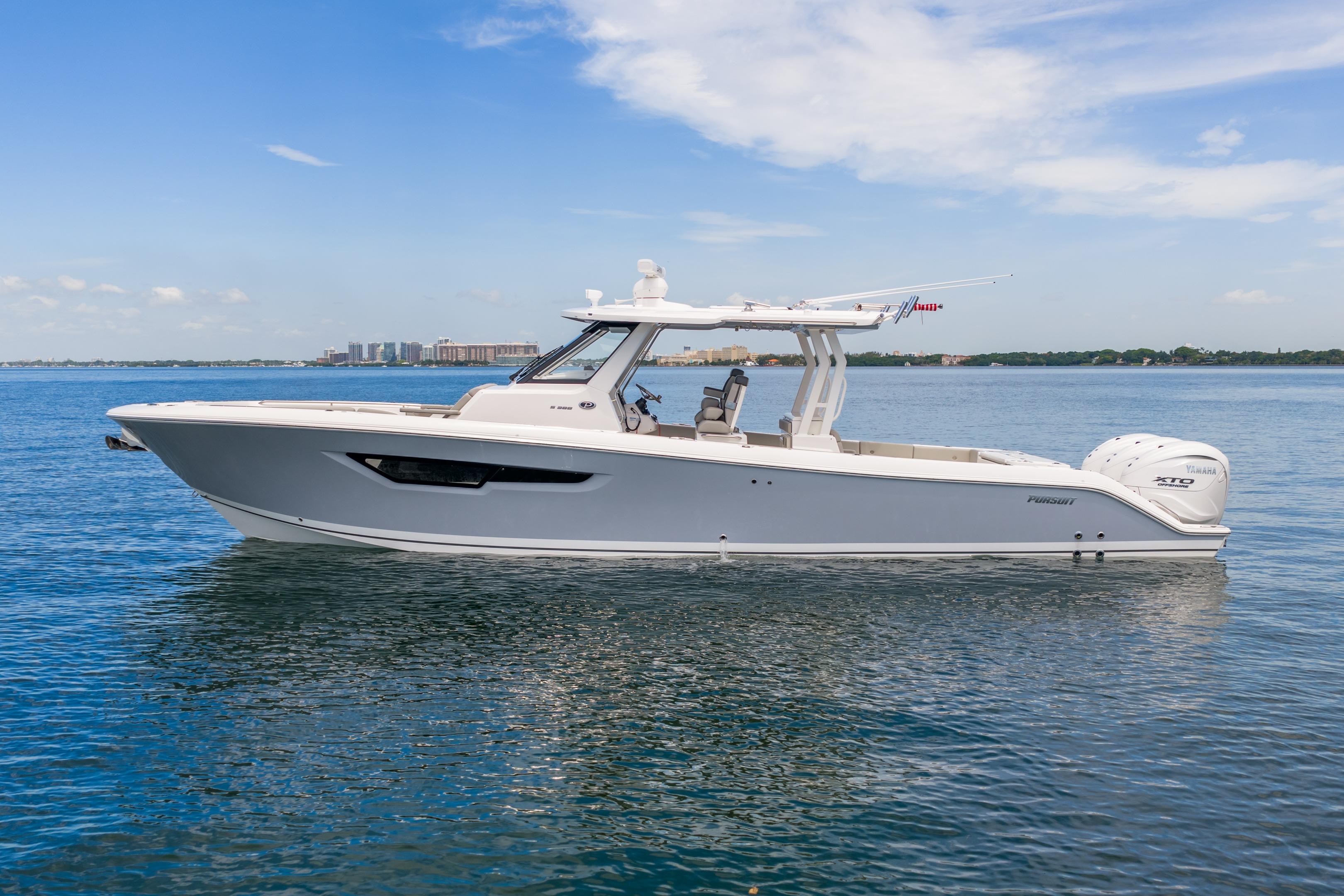 2026 Pursuit S 388 Sport
