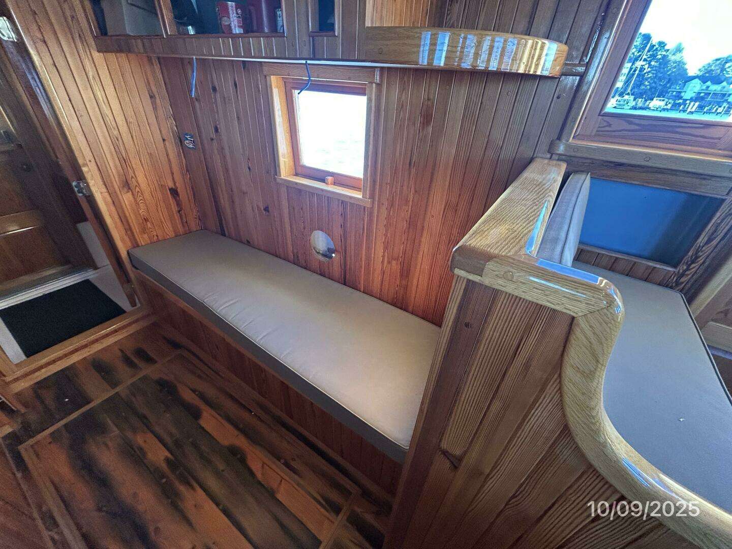 1938 Custom Chesapeake Bay Buyboat - Image 37