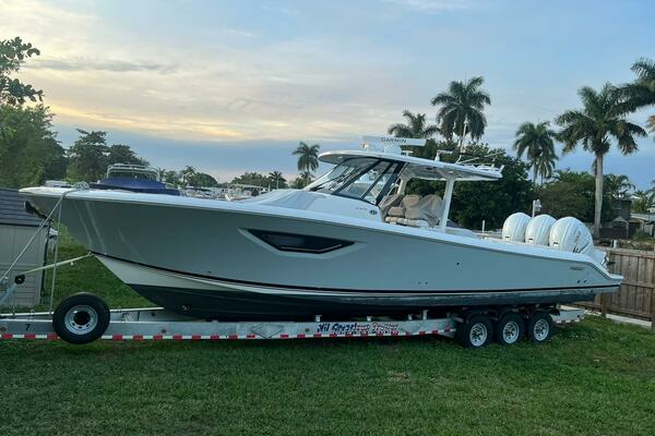 2021 Pursuit S378