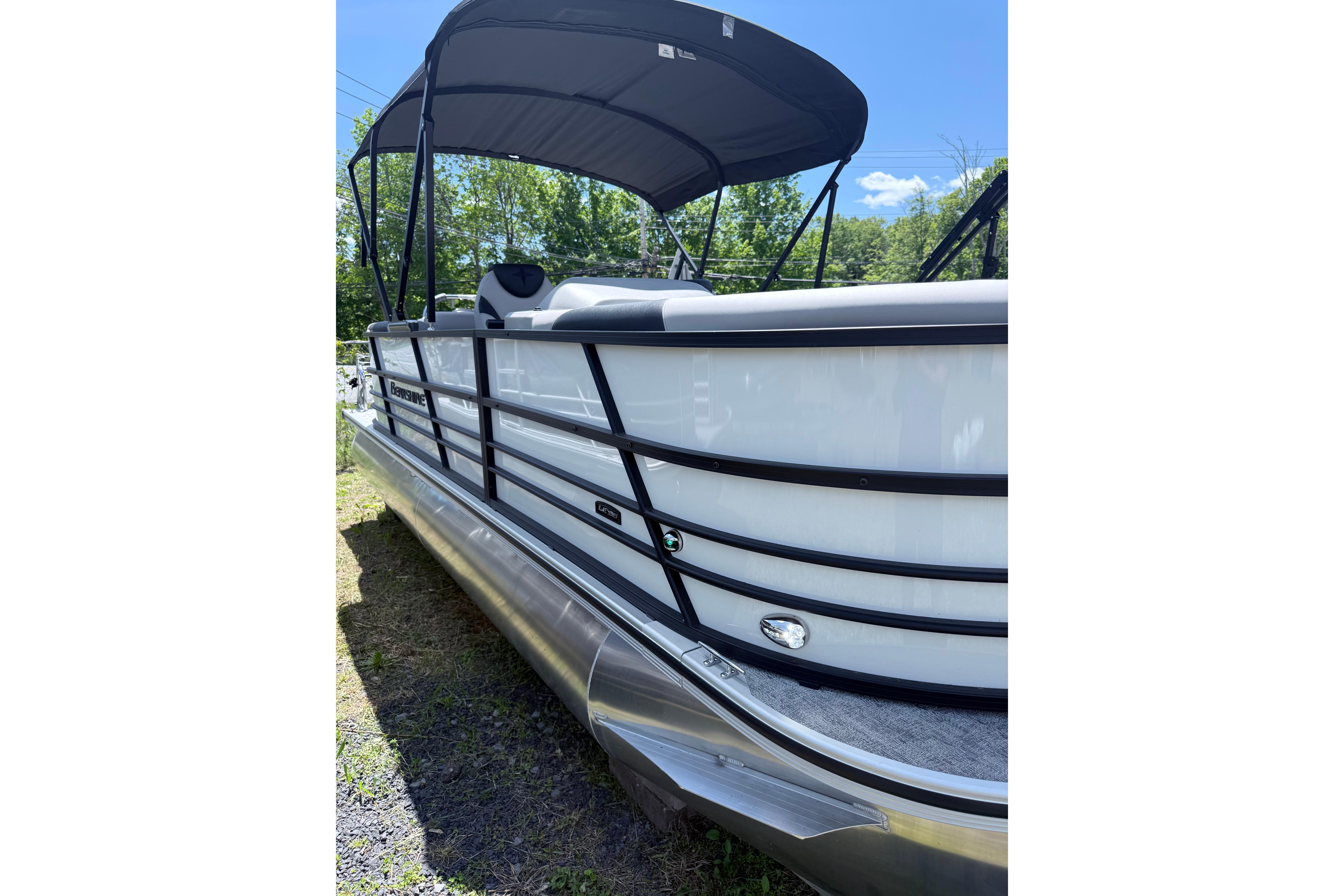 2026 Berkshire 22RFX LE