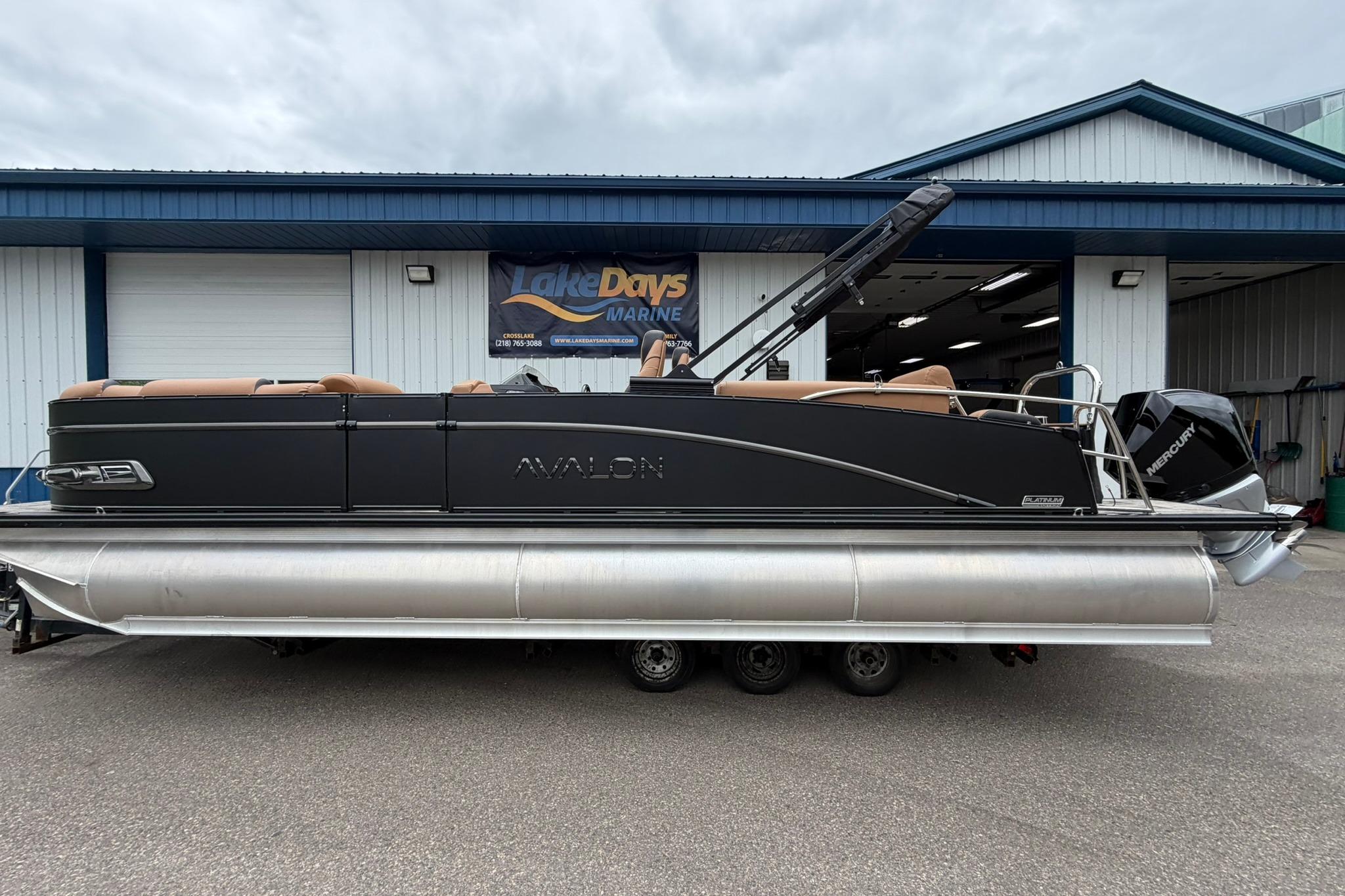 2026 Avalon Catalina Quad Lounge Shift - 25'