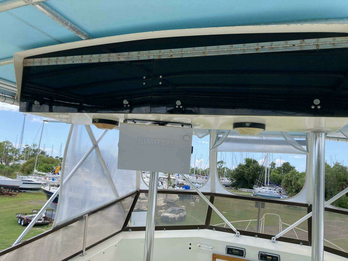 1985 Hatteras Sport Fish - Image 11