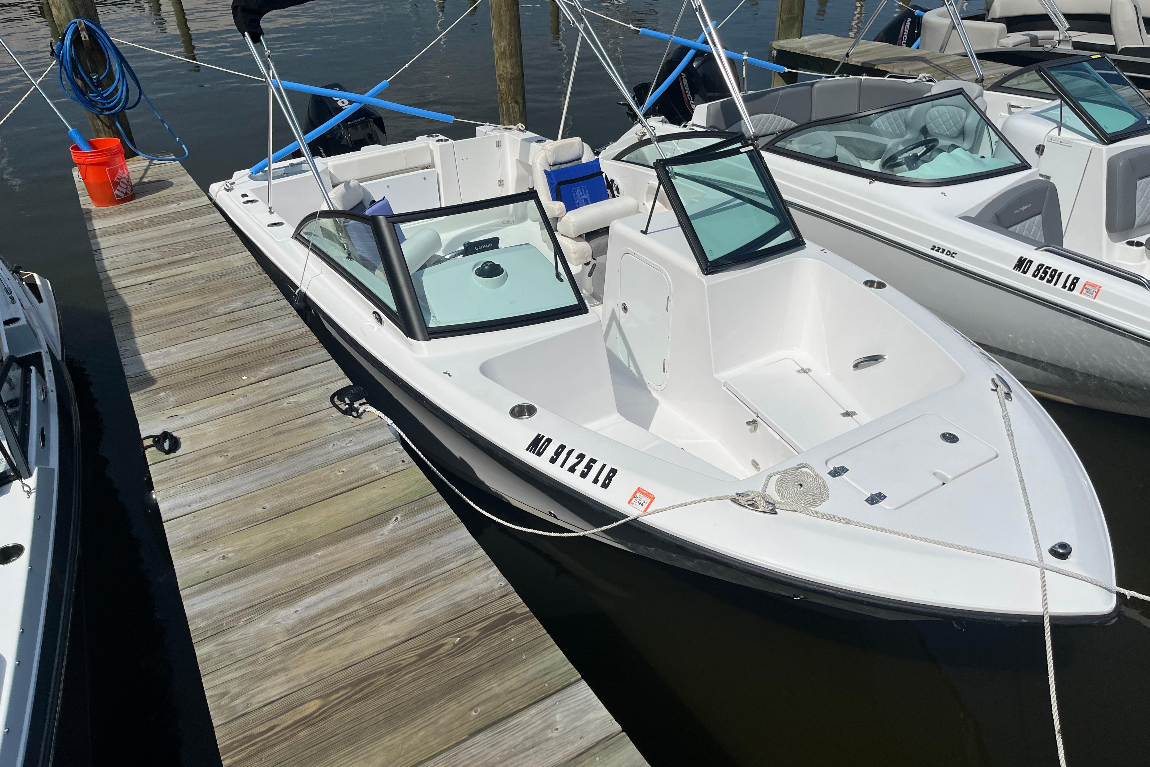 2024 Aquasport 2200 Dual Console