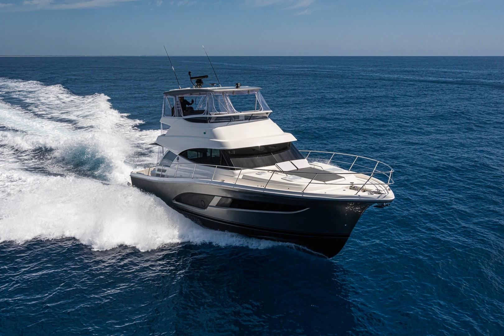 2026 Riviera 46 Sports Motor Yacht