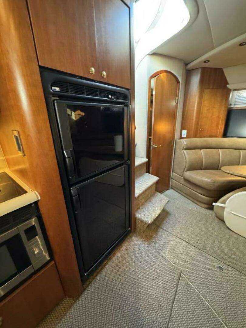2001 Cruisers 4270 - Image 49