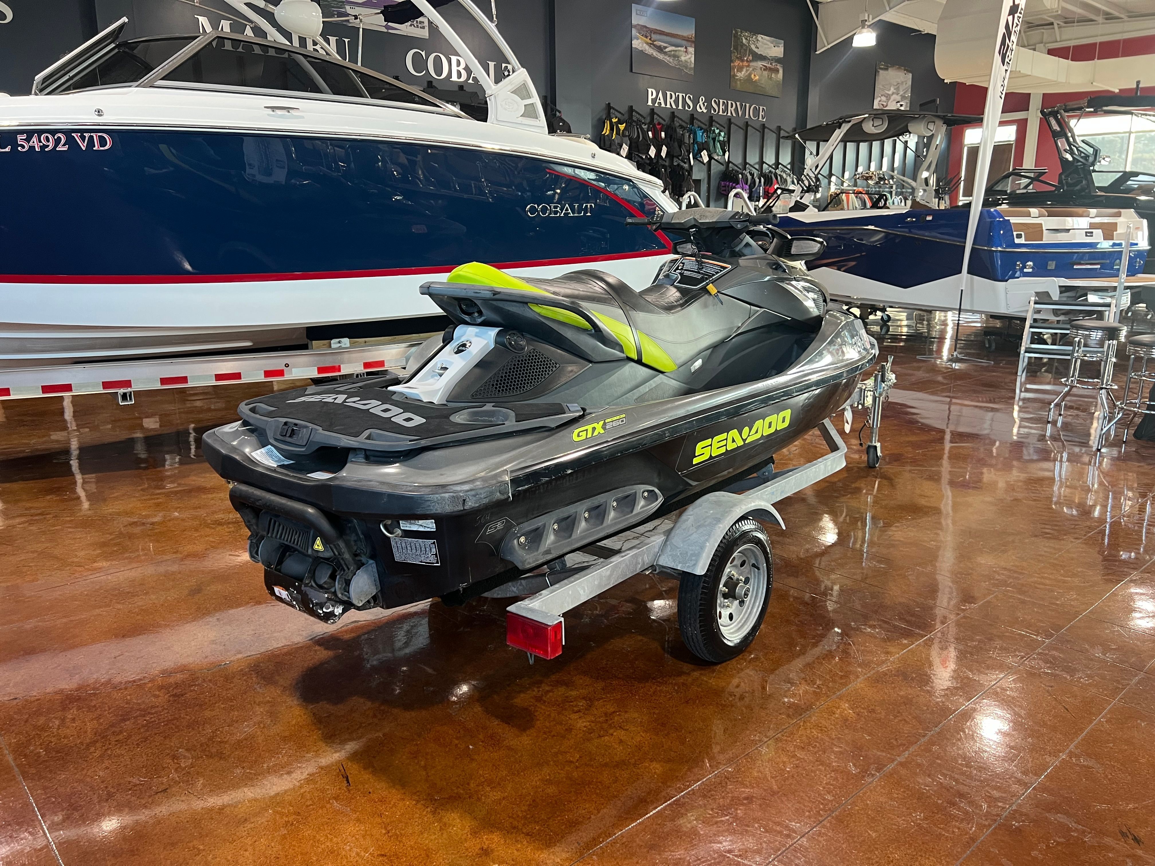 2015 SEA-DOO GTX LIMITED IS 260 - Image 3