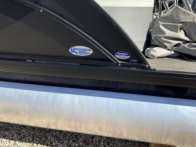 2025 Godfrey Marine Sweetwater 2286 SB - 32