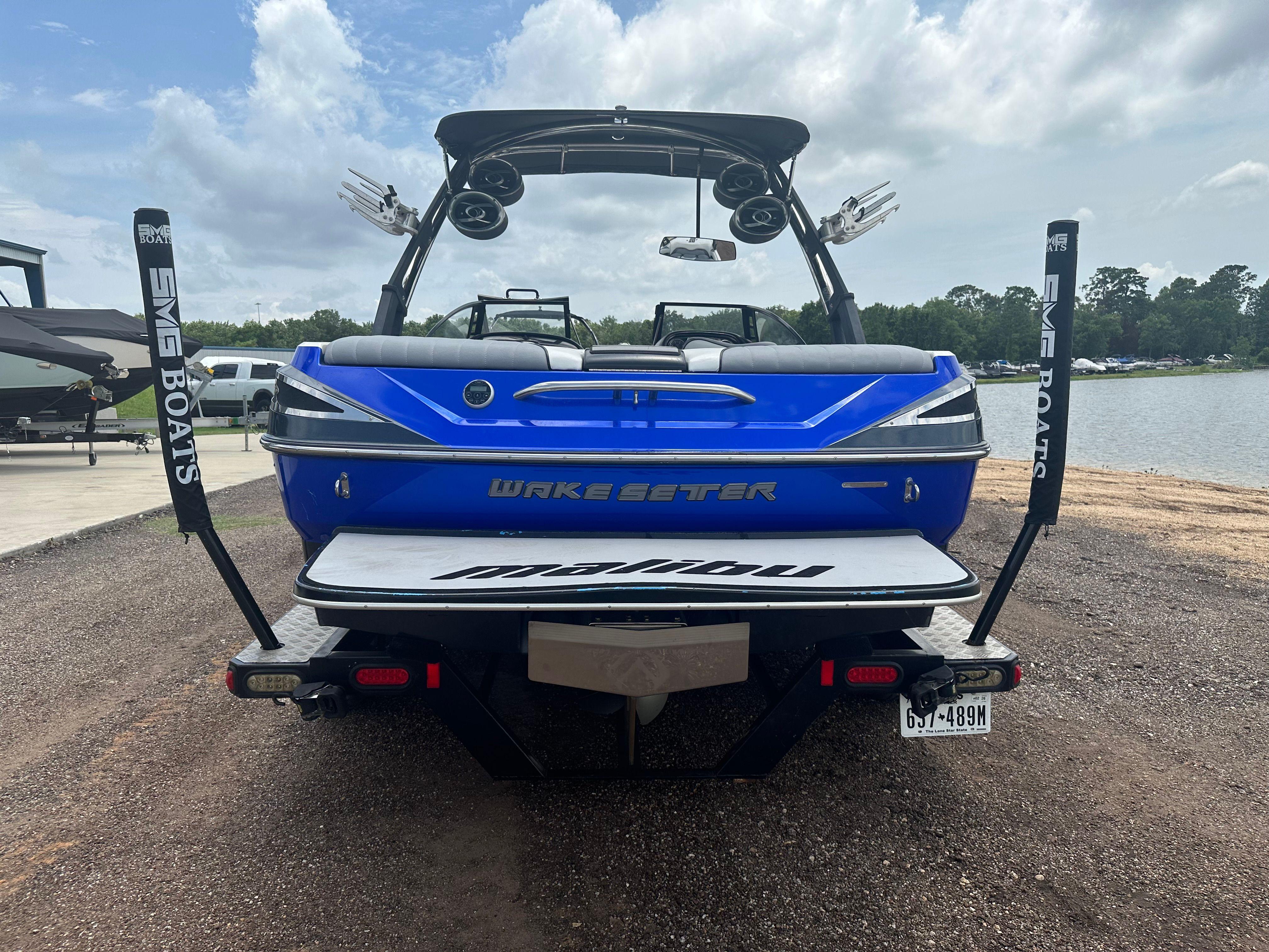 2011 MALIBU 20 VTX - Image 3