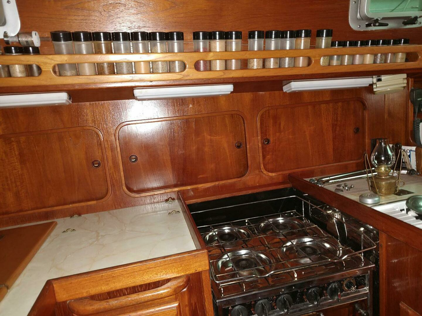 1988 Brewer Kaiulani - Image 29