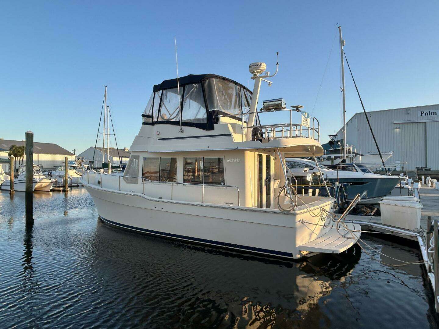 2005 Mainship — - Image 43