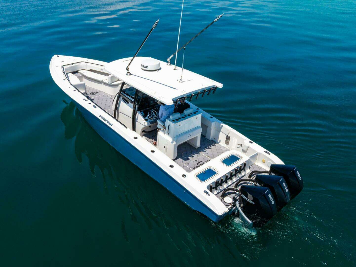 2020 Fountain 38 Center Console - Image 10