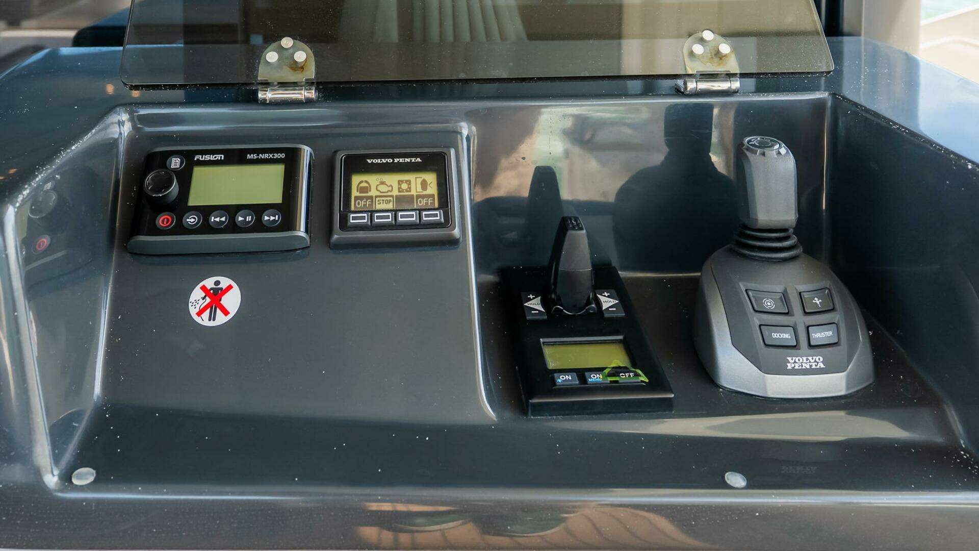 2026 Absolute Navetta 53 - Image 15