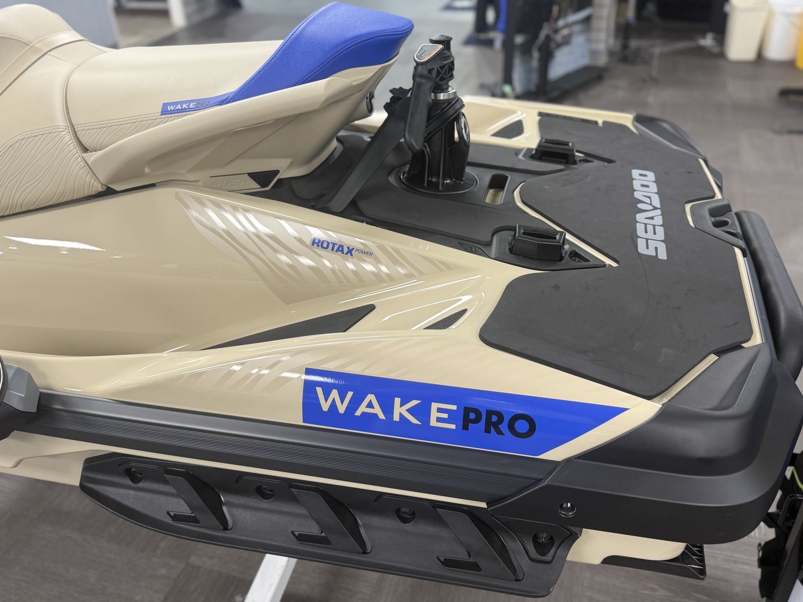 2025 Sea-Doo 13sb - Wake Pro 230 W/snd - 17