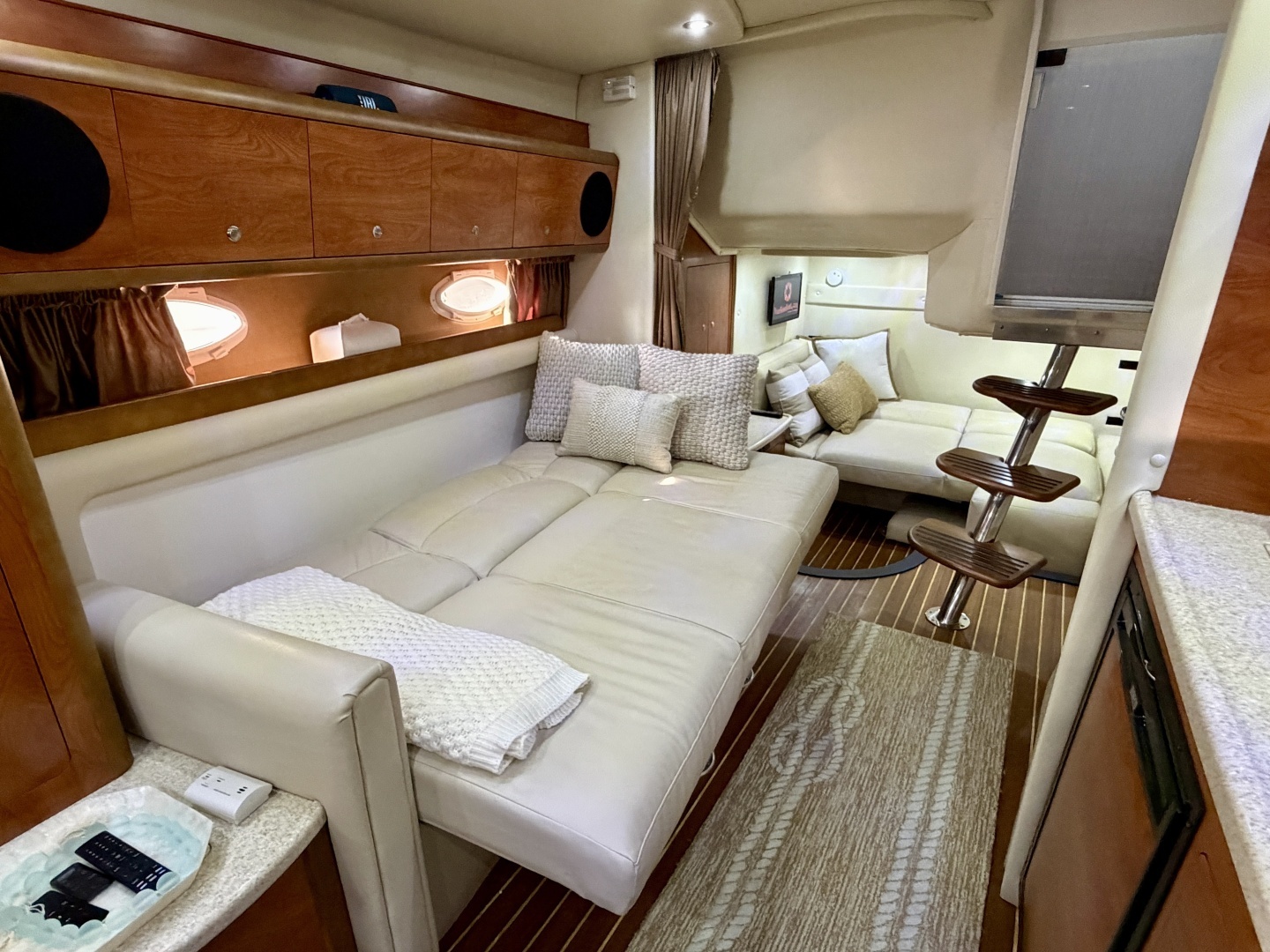 2007 Rinker 350 Express Cruiser - Image 74