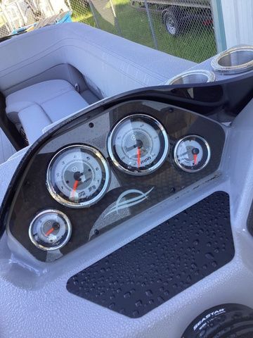 2026 SunCatcher Fusion 324SS - 40