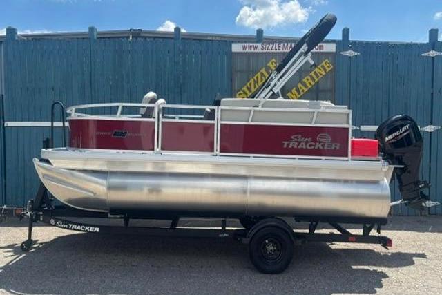2026 Sun Tracker Bass Buggy 16 XL Select