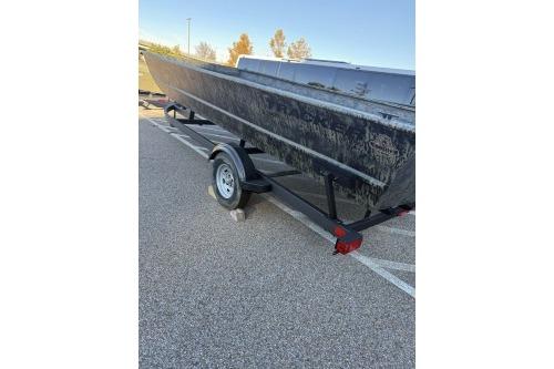 2026 Tracker Grizzly 2072 Utility