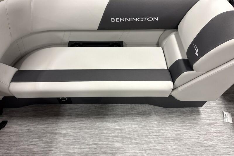 2026 Bennington 22 SSRSF boat seat with gray and white upholstery.