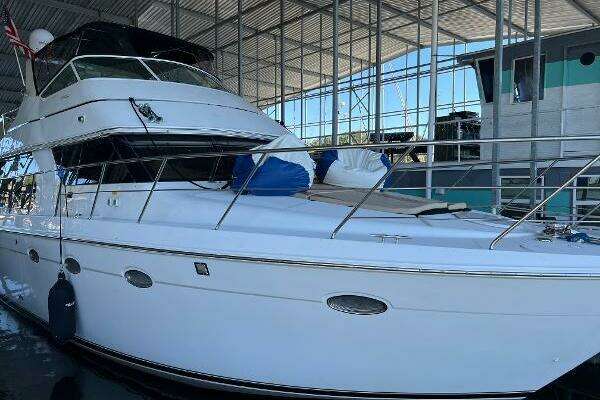 2001 Carver 450 Voyager Pilothouse