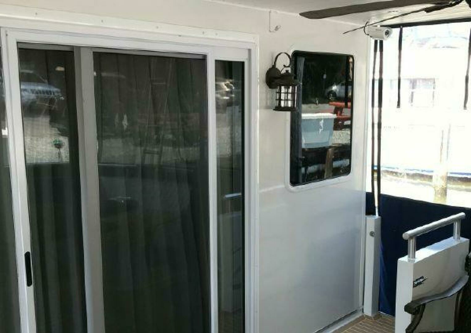 2017 Sumerset Houseboat - Image 149