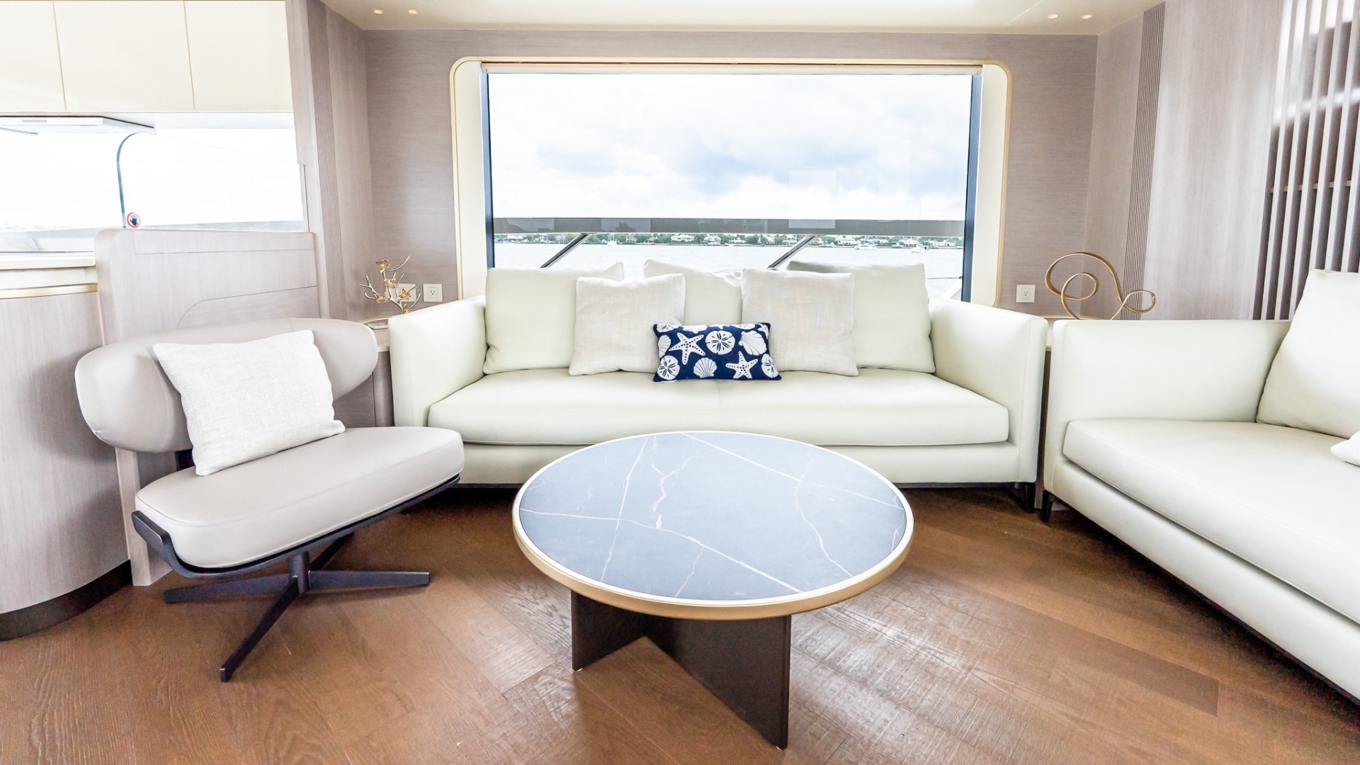 2027 Absolute Navetta 70 - Image 38