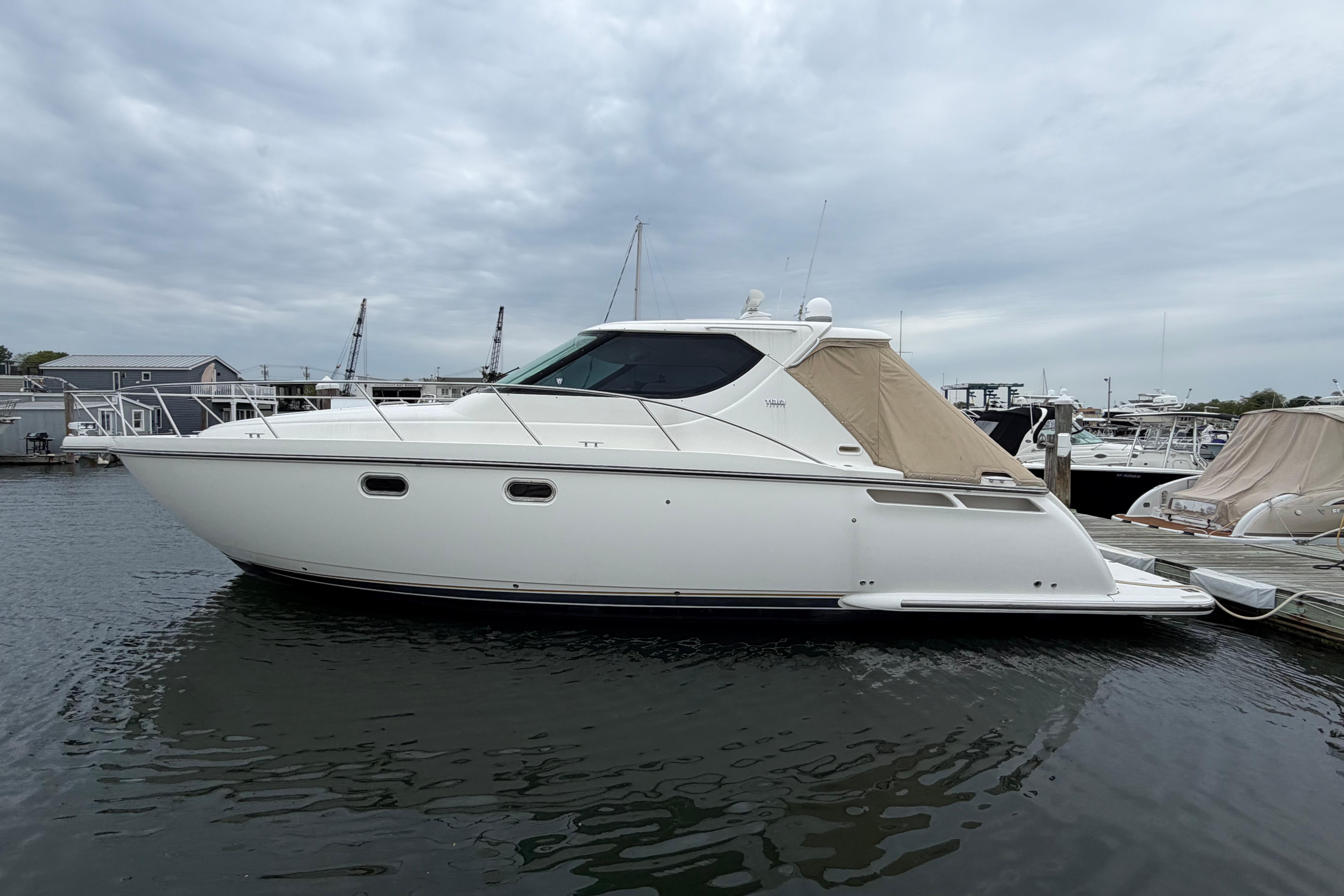 2006 Tiara Yachts 4300 Sovran