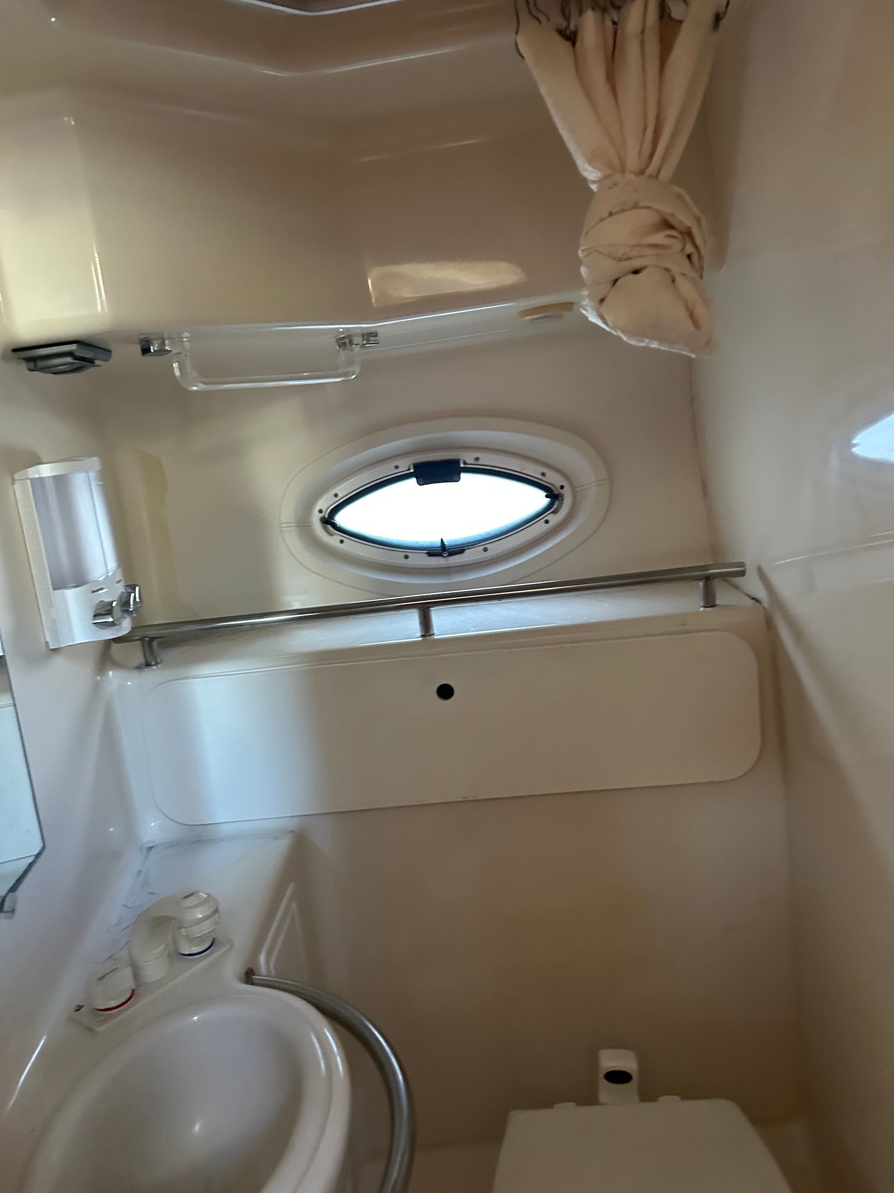 2006 Maxum 3300 SE - 62