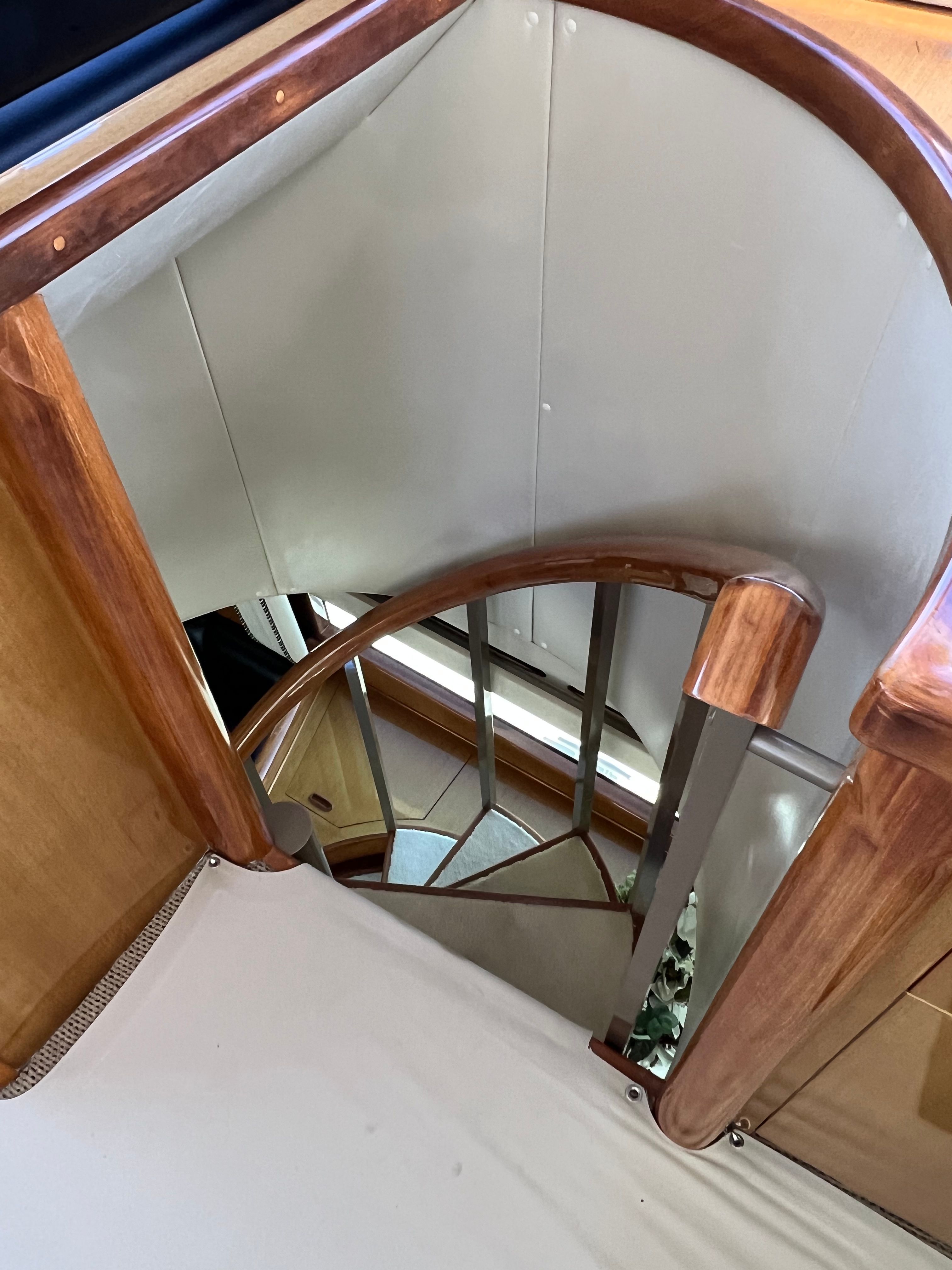 2002 Viking 61 Enclosed Bridge - 64