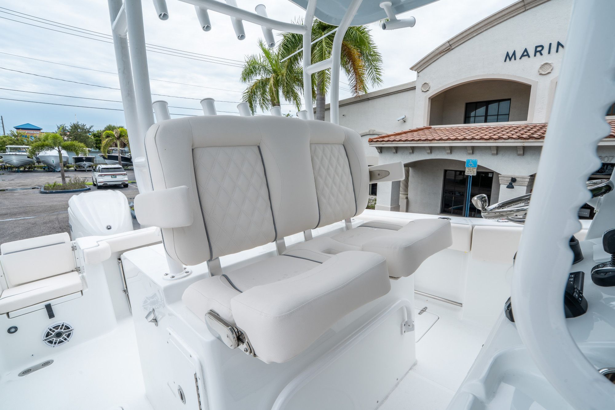 2026 Sea Hunt Gamefish 28 Forward Seating - 22