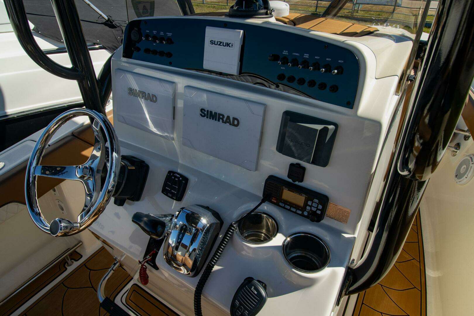 2021 Pioneer — - Image 13