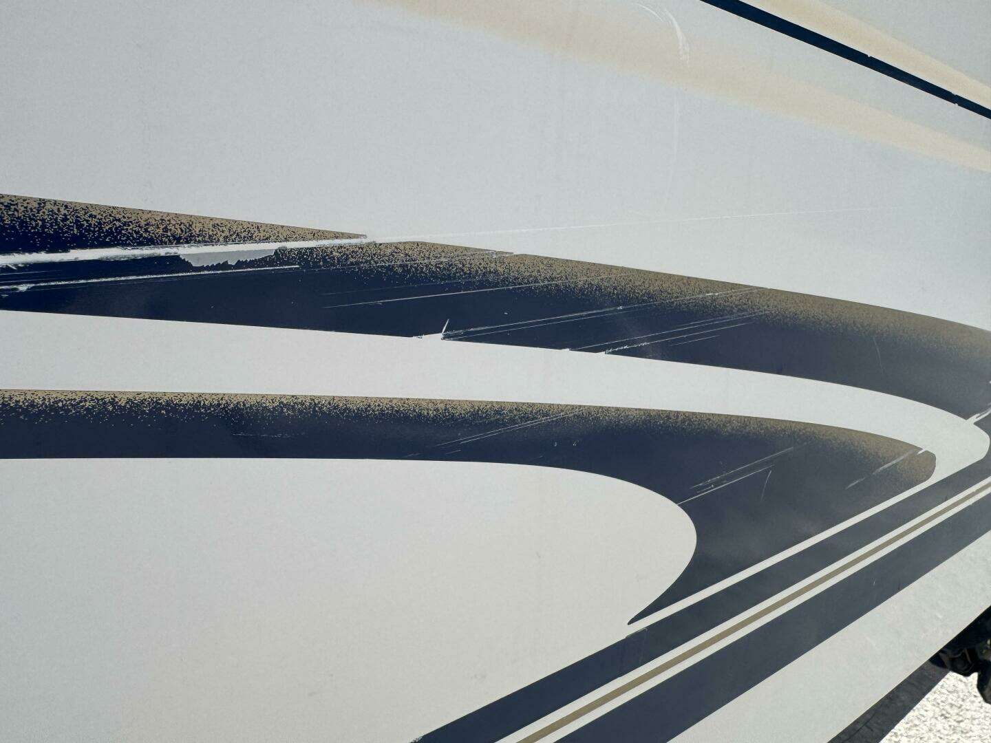 1999 Sea Ray 215 Express Cruiser - Image 217