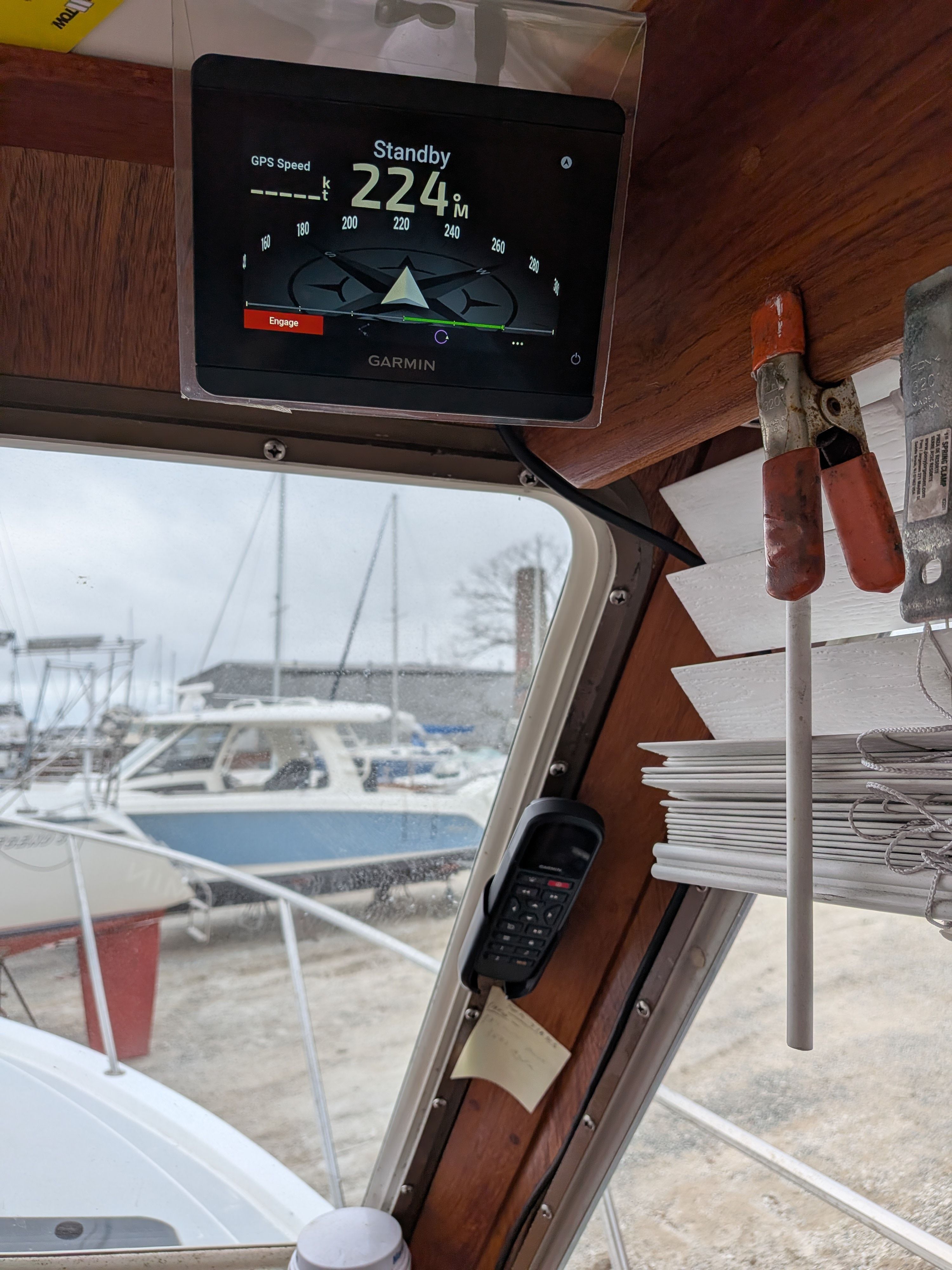 1990 Cape Dory Flybridge - 12