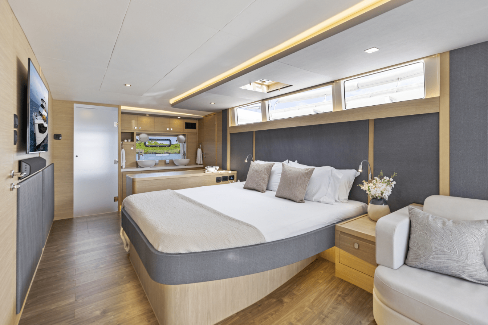 2026 Aquila 50 Yacht - Image 96