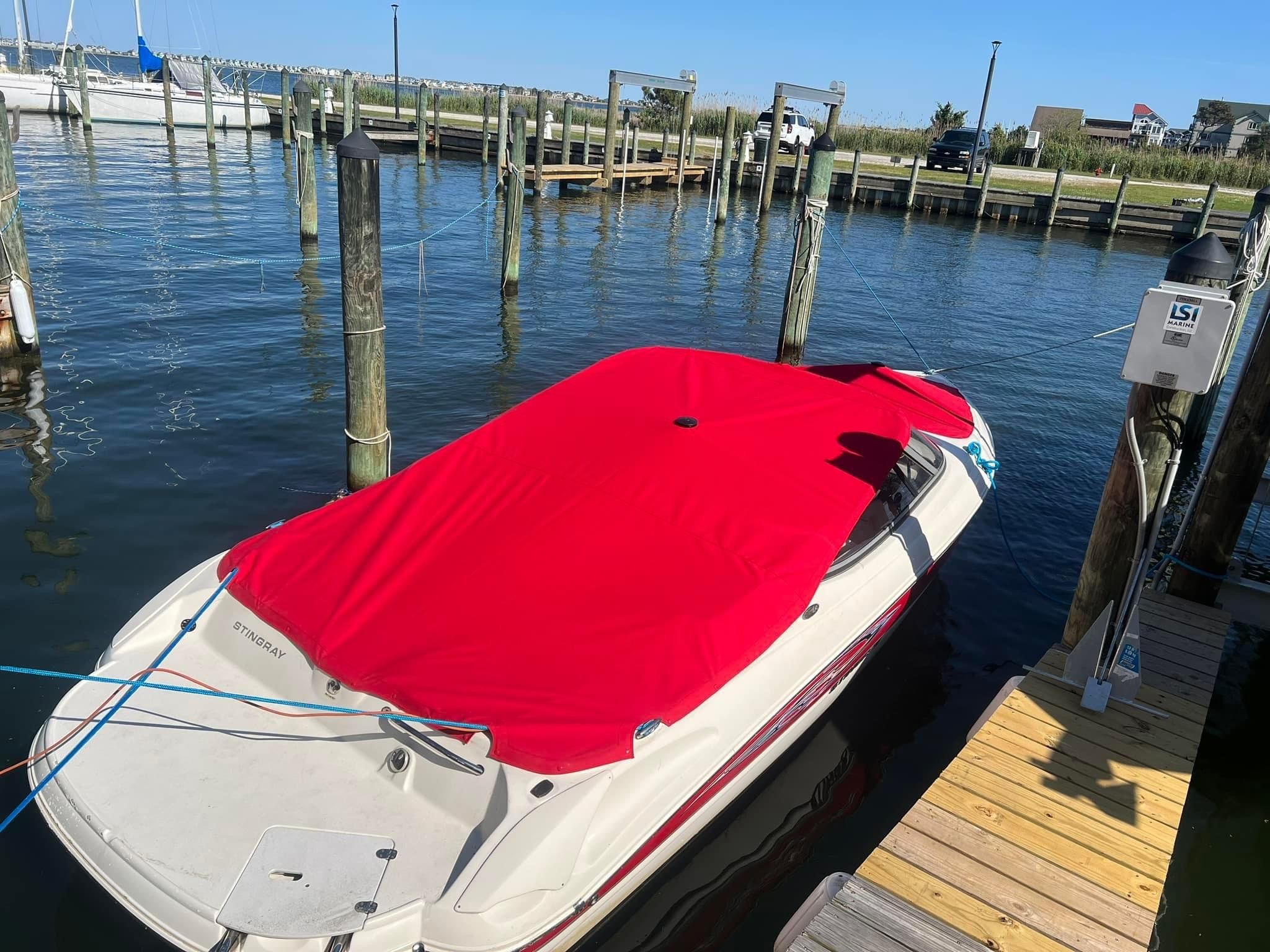 2009 Stingray 225 LR - 2