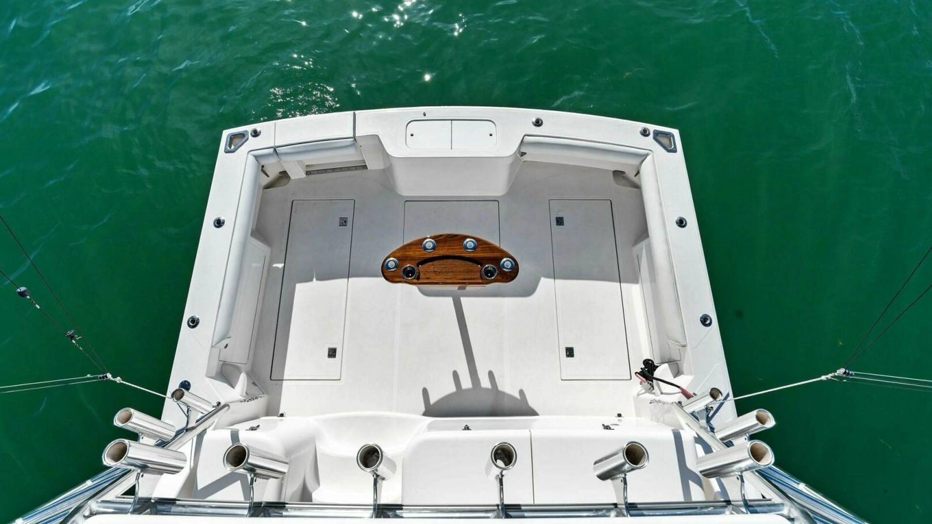2005 Cabo 40 Express - Image 37