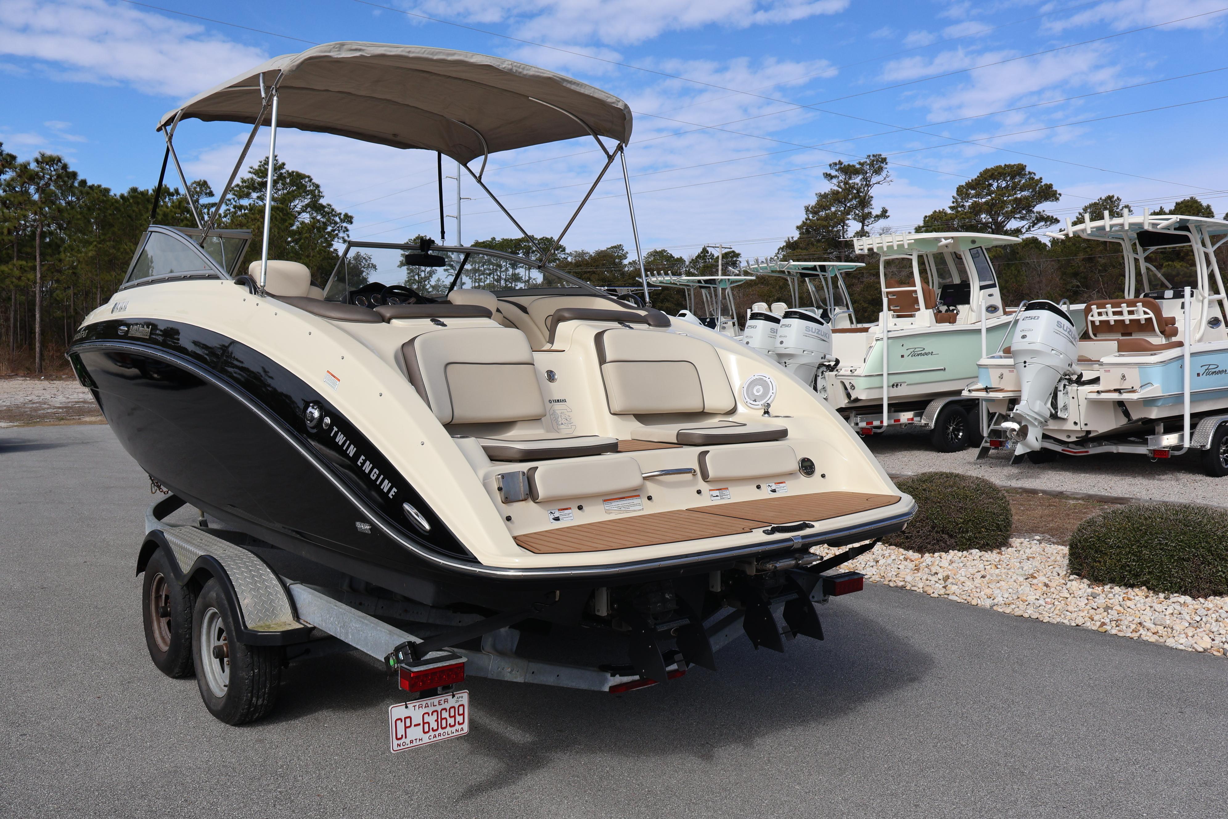 2014 Yamaha Boats YAMAHA 242 LIMITED - 11