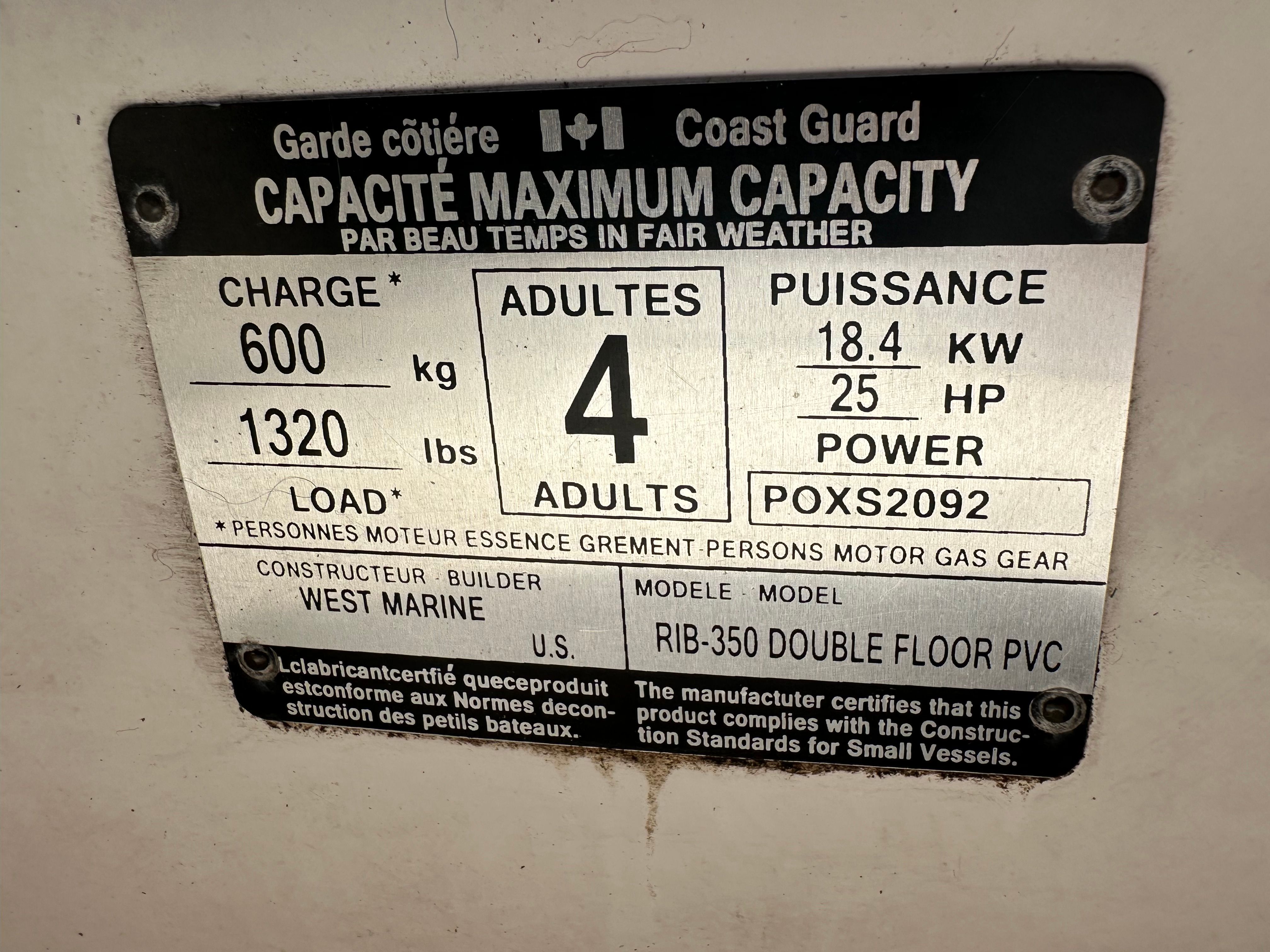 West Marine RIB 350 capacity plate, 600 kg, 4 adults, 25 HP.