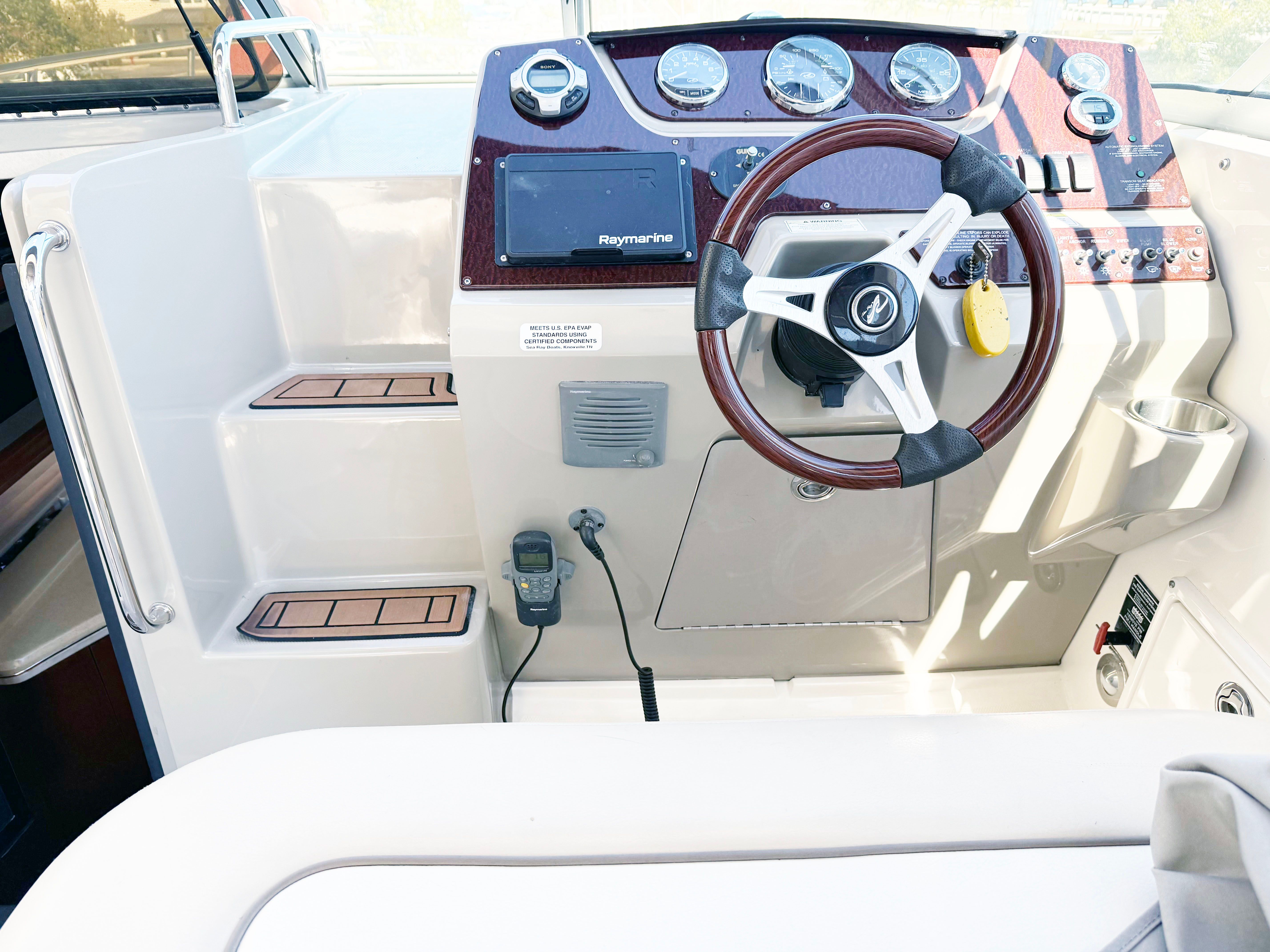 2012 Sea Ray Sundancer 280 - 4