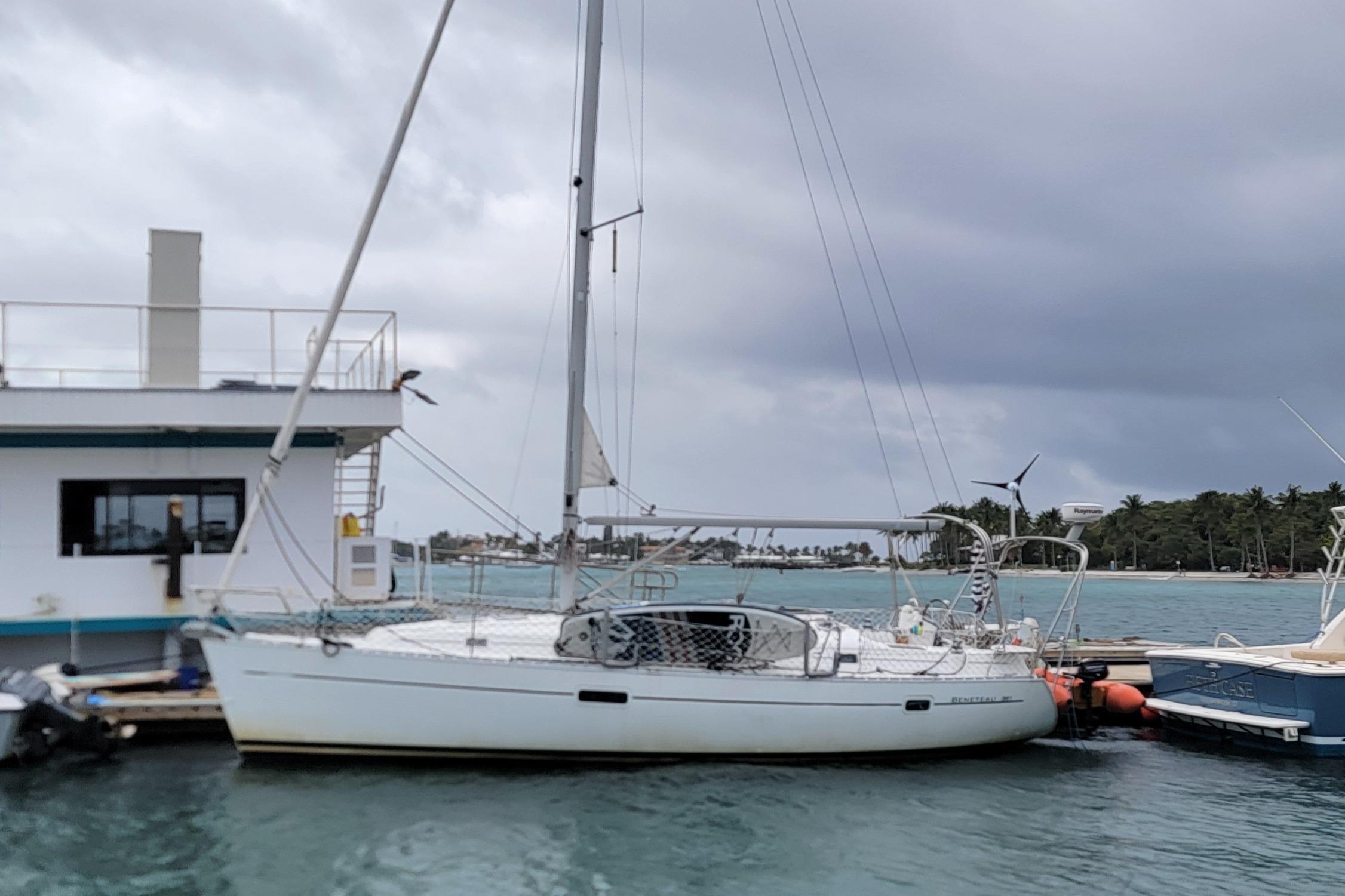 2002 Beneteau Oceanis Clipper 361