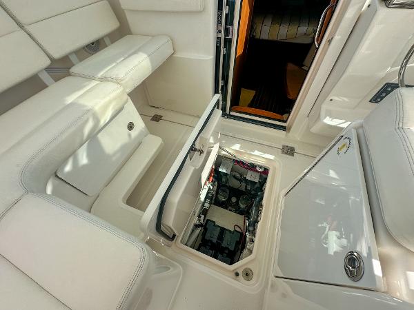 2006 Tiara Yachts 3200 Open interior with engine compartment access.