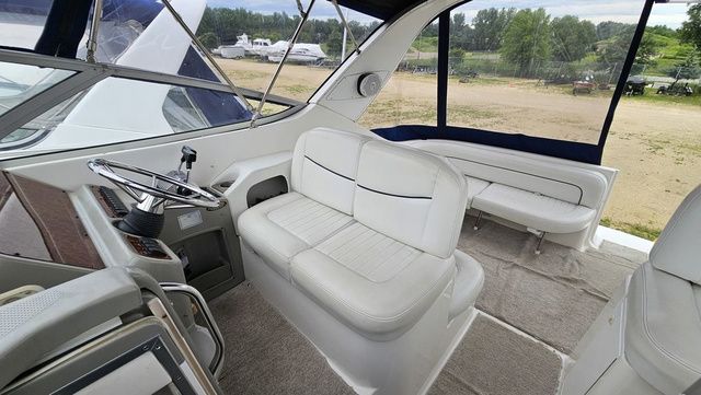 1999 Bayliner 3055 Ciera - 7