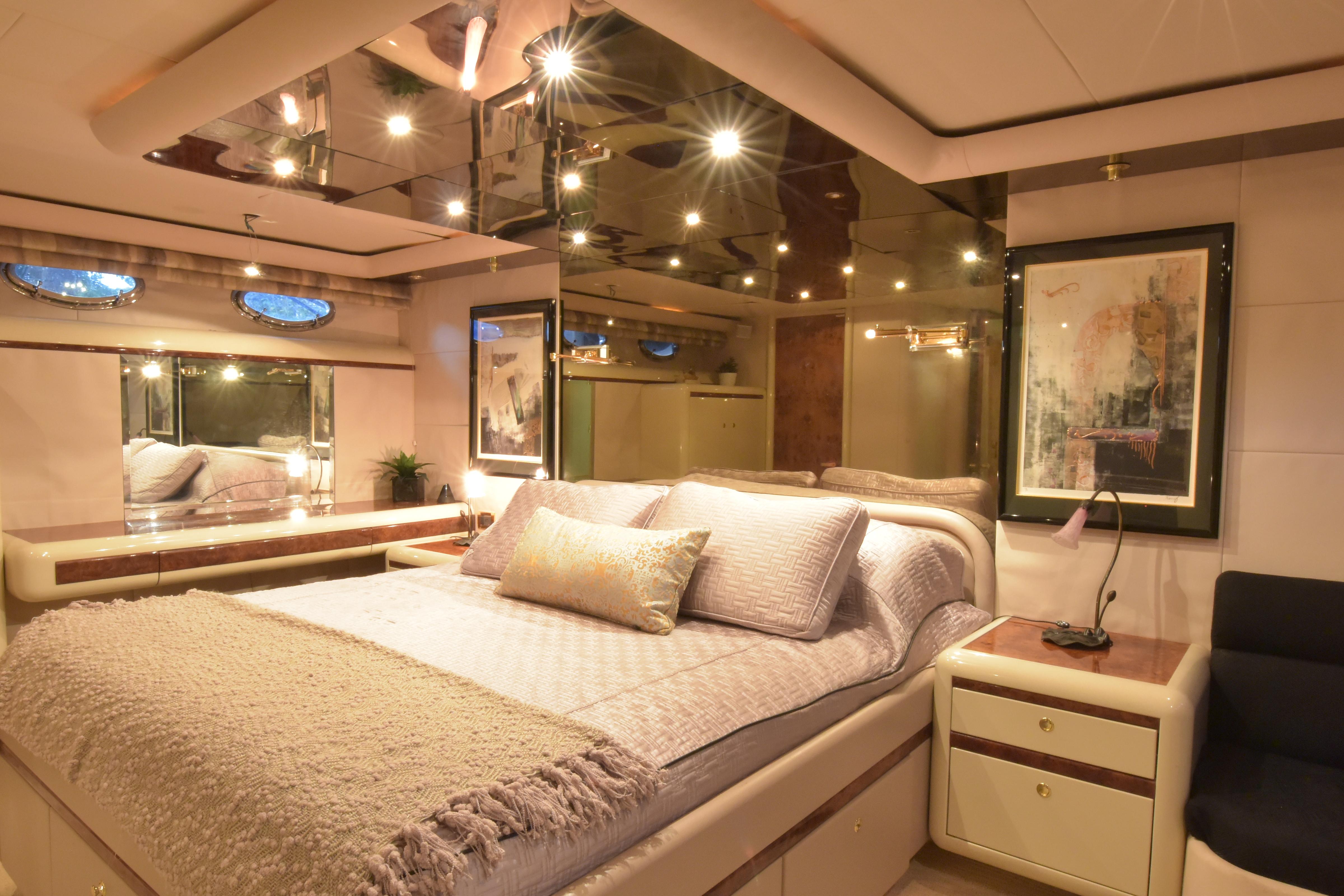 1994 Lazzara 76 Lazzara motor yacht - 90