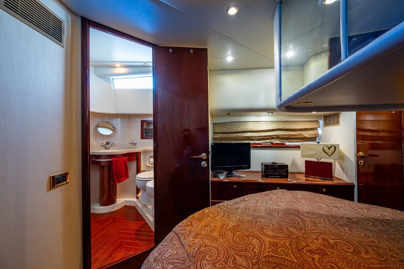 2000 Fairline Squadron 52 - Image 59
