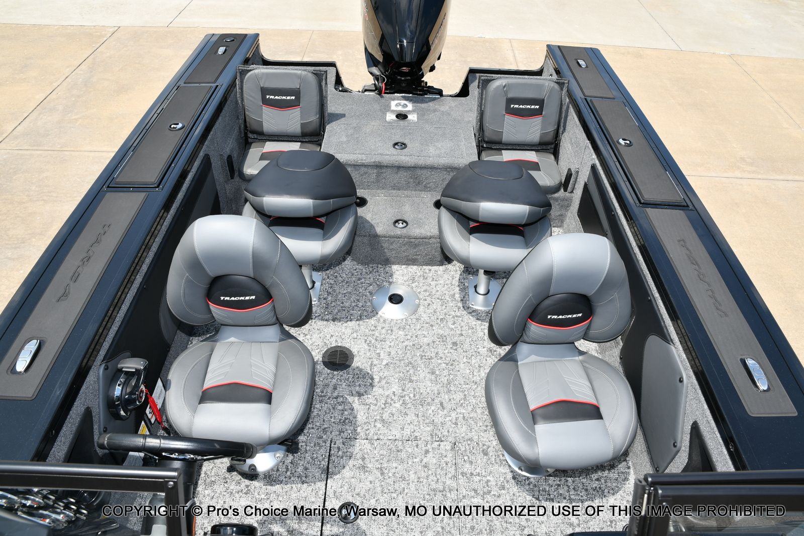 2026 Tracker Targa V-19 Combo - 9