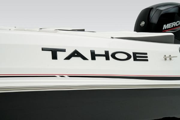2025 Tahoe 200 S - 33