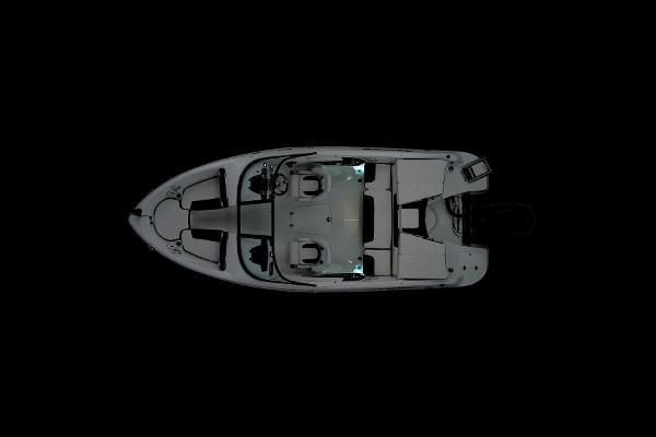 2025 Tahoe 200 S - 24