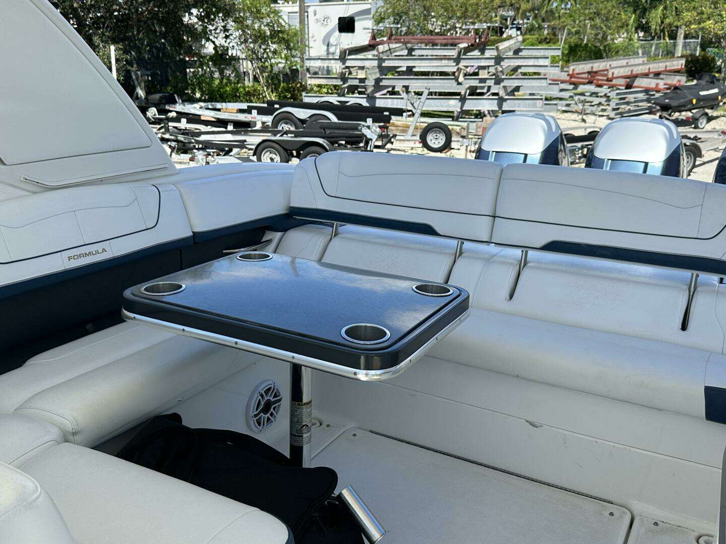 2021 Formula 350 Crossover Bowrider OB - Image 15
