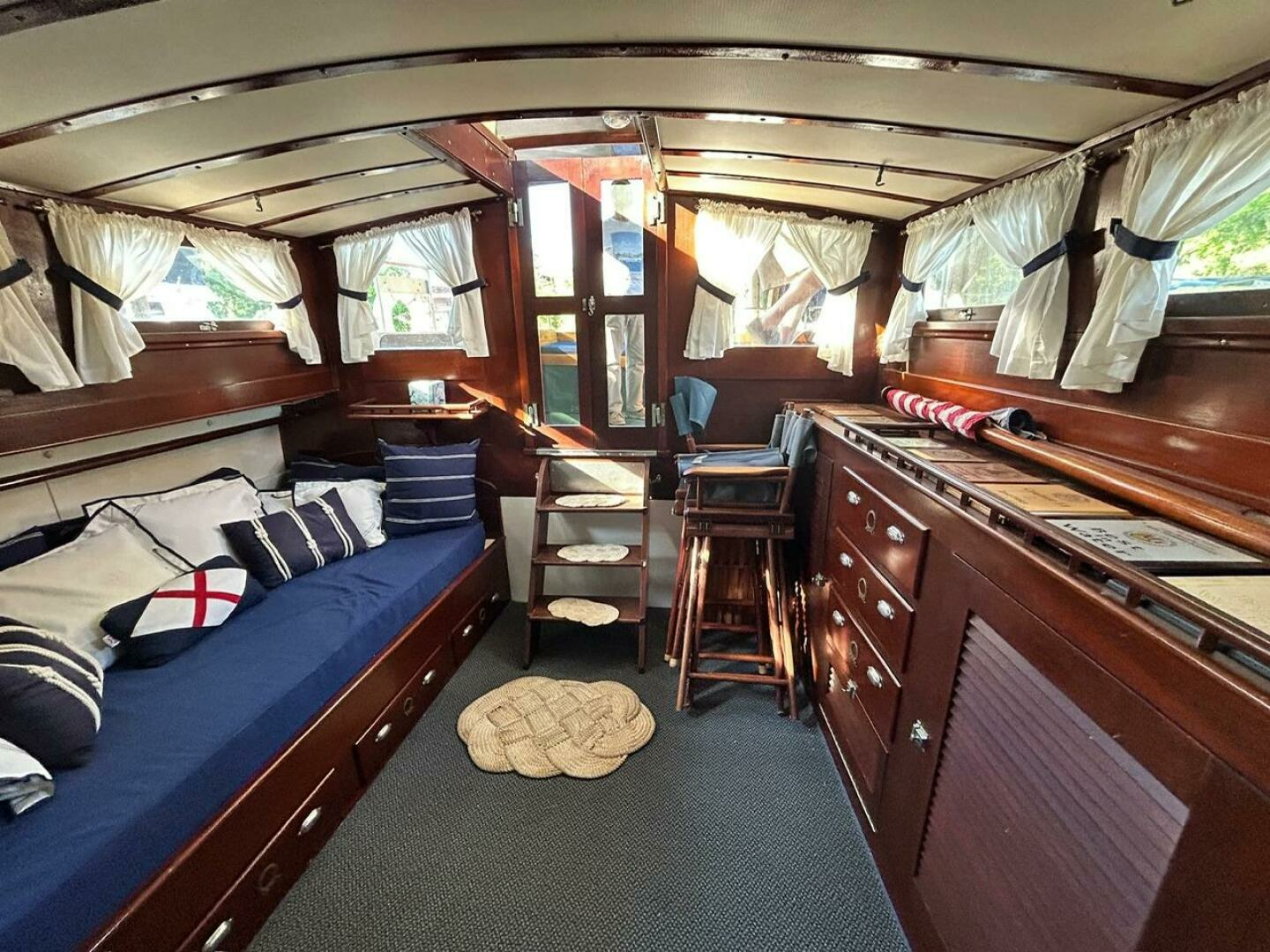 1930 Classic ACF 47'  Motor Yacht - Image 8