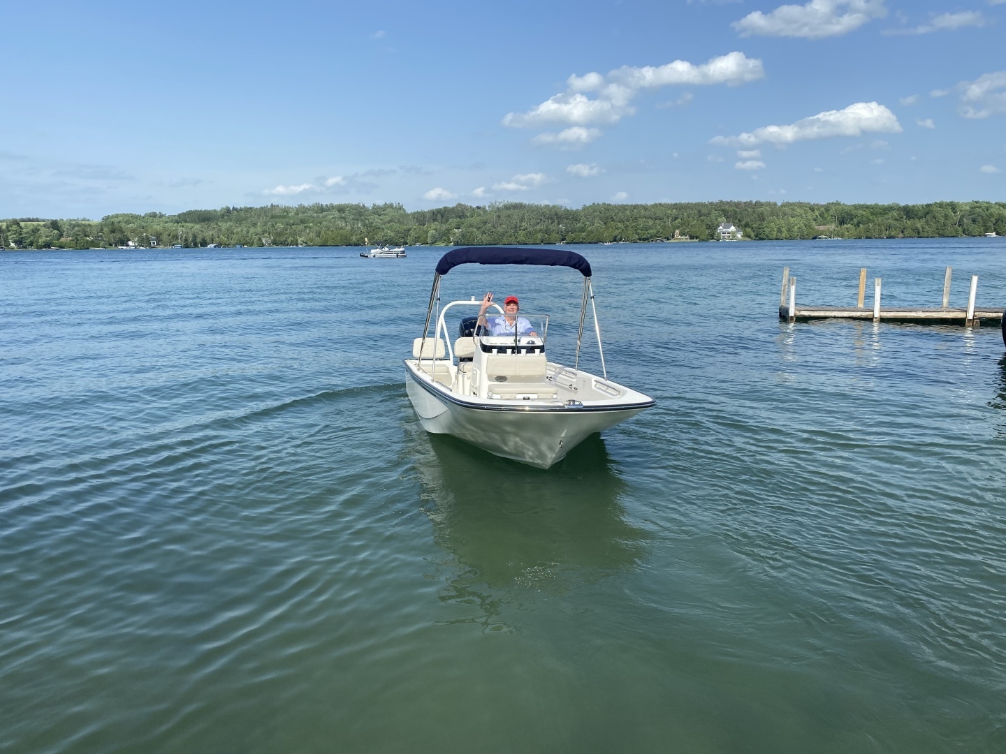 2025 Boston Whaler 170 Montauk - Image 6